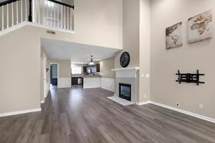 16992 Farmington Rd, Livonia, MI 48154 - Photo 7