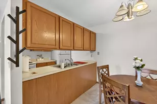 4318 Norman Dr SE, Grand Rapids, MI 49508 - Photo 11