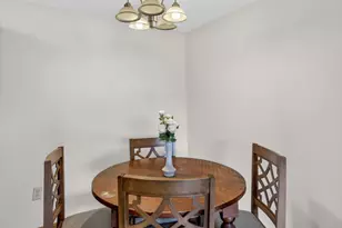 4318 Norman Dr SE, Grand Rapids, MI 49508 - Photo 9