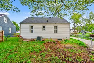 718 Buckingham St SW, Wyoming, MI 49509 - Photo 17