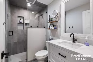 2436 Abbington Dr SE, Grand Rapids, MI 49506 - Photo 23