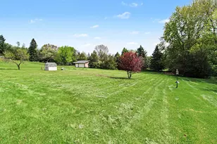9909 Carpenter Rd, Milan, MI 48160 - Photo 35