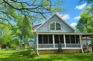 243 E Catherine St, Bellevue, MI 49021 - Photo 1