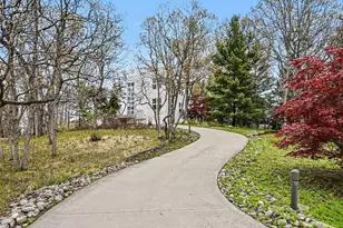 51212 Deer Park Dr, New Buffalo, MI 49117 - Photo 3