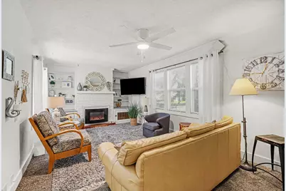 517 E Marshall Street, Hastings, MI 49058 - Photo 9