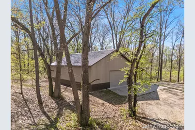 1057 W Tuttle Road, Ionia, MI 48846 - Photo 29