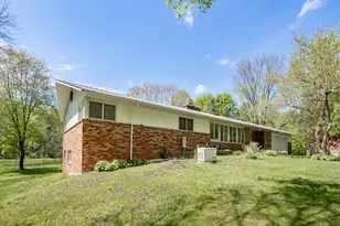 220 26th St, Allegan, MI 49010 - Photo 3