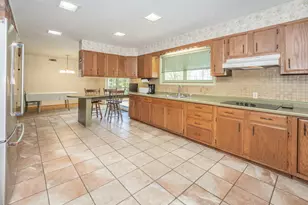 220 26th St, Allegan, MI 49010 - Photo 11
