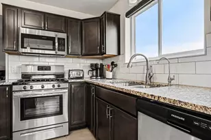 300 Cumberland Ave SE, Lowell, MI 49331 - Photo 13
