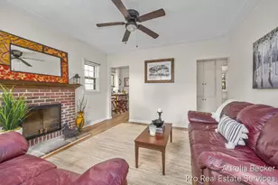 2911 Foster Ave NE, Grand Rapids, MI 49505 - Photo 7