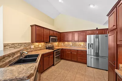 2853 Villa Lane, Benton Harbor, MI 49022 - Photo 19