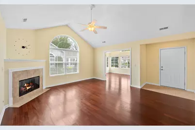 2853 Villa Lane, Benton Harbor, MI 49022 - Photo 9