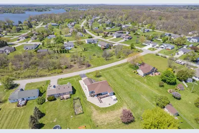 8927 Sussex Court, Onsted, MI 49265 - Photo 45