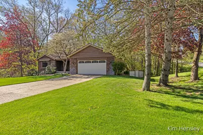 2012 Timberview Drive NE, Grand Rapids, MI 49525 - Photo 3