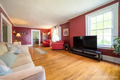 417 Monroe Street, Allegan, MI 49010 - Photo 11