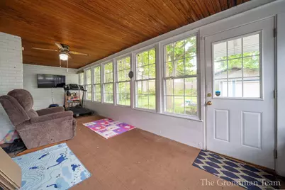 417 Monroe Street, Allegan, MI 49010 - Photo 19