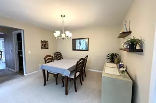 33377 Norfolk St, Livonia, MI 48152 - Photo 11