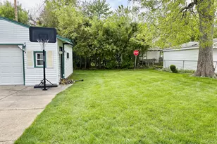 4195 Griffith Ave, Berkley, MI 48072 - Photo 19