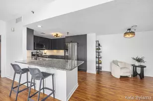 33 Campau Cir NW, Grand Rapids, MI 49503 - Photo 15