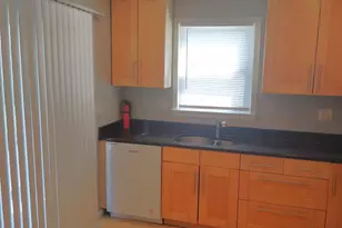 25906 Currier St, Dearborn Heights, MI 48125 - Photo 7