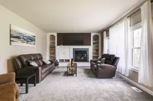 6230 Delasala Ct, Kalamazoo, MI 49009 - Photo 5
