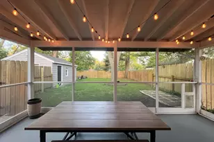 3821 Oakridge Dr, Kalamazoo, MI 49008 - Photo 21
