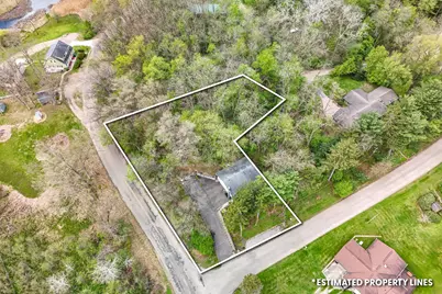 1050 Earlyn Drive, Hillsdale, MI 49242 - Photo 7