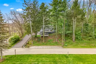 1050 Earlyn Dr, Hillsdale, MI 49242 - Photo 15
