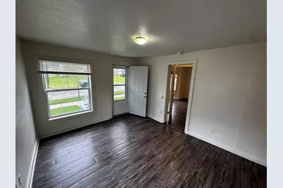 221-223 W Mason Street, Jackson, MI 49203 - Photo 5