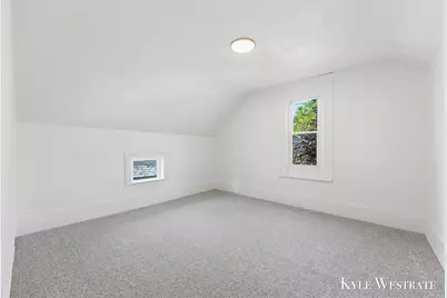 1526 Coit Avenue NE, Grand Rapids, MI 49505 - Photo 19