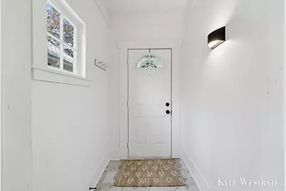 1526 Coit Avenue NE, Grand Rapids, MI 49505 - Photo 5