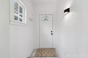 1526 Coit Ave NE, Grand Rapids, MI 49505 - Photo 5