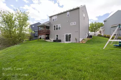 642 Echo Valley NE, Rockford, MI 49341 - Photo 9
