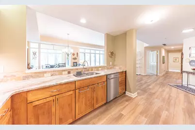 807 Asa Gray Drive #302, Ann Arbor, MI 48105 - Photo 9