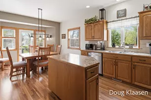 10302 Winterwood Dr, Zeeland, MI 49464 - Photo 15