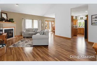 10302 Winterwood Drive, Zeeland, MI 49464 - Photo 5
