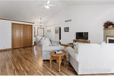 10302 Winterwood Drive, Zeeland, MI 49464 - Photo 7