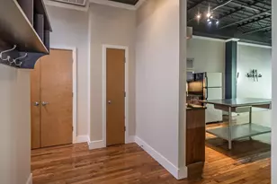 303 S Main St, Ann Arbor, MI 48104 - Photo 5