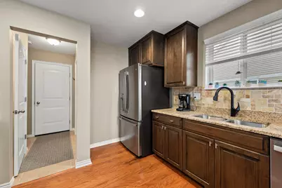 21868 Kensett Drive, Macomb, MI 48042 - Photo 9