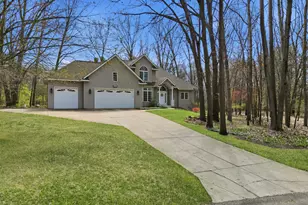 5859 Dix Dr NE, Belmont, MI 49306 - Photo 3