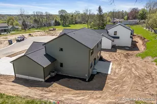 397 Rogue River View Dr, Rockford, MI 49341 - Photo 43