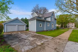 105 Hillsdale St, Hillsdale, MI 49242 - Photo 29
