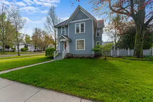 105 Hillsdale St, Hillsdale, MI 49242 - Photo 27