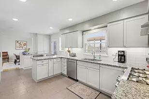 2375 Mershon Dr, Ann Arbor, MI 48103 - Photo 11