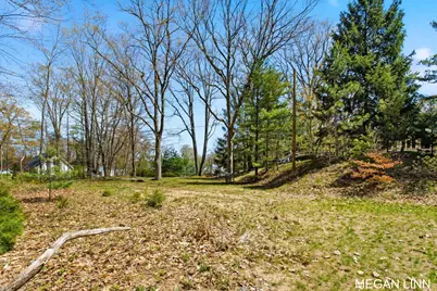 7135 Lakeshore Avenue, West Olive, MI 49460 - Photo 9