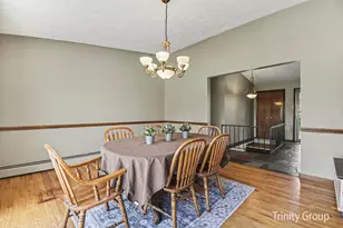 1281 Quincy St SW, Grandville, MI 49418 - Photo 9