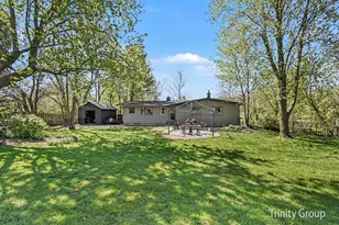 1281 Quincy St SW, Grandville, MI 49418 - Photo 3