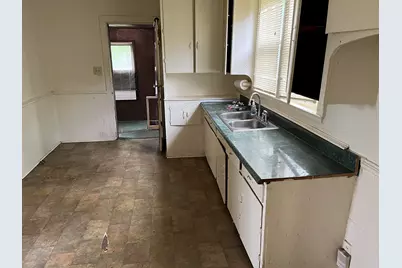 861 Paw Paw Avenue, Benton Harbor, MI 49022 - Photo 5