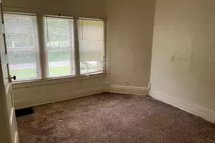 861 Paw Paw Ave, Benton Harbor, MI 49022 - Photo 9