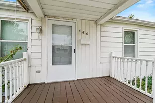 466 W Maxlow Ave, Hazel Park, MI 48030 - Photo 3